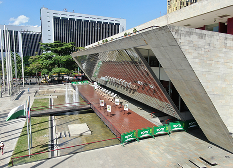 Vista exterior de la Biblioteca EPM