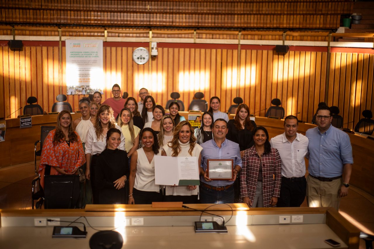 Orden al Mérito Cívico y Empresarial Mariscal Jorge Robledo