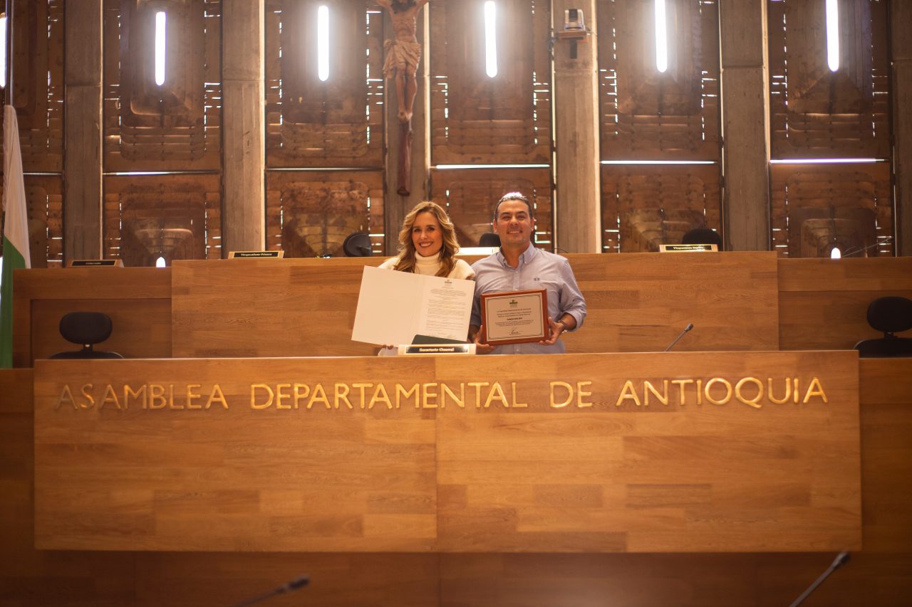 Orden al Mérito Cívico y Empresarial Mariscal Jorge Robledo