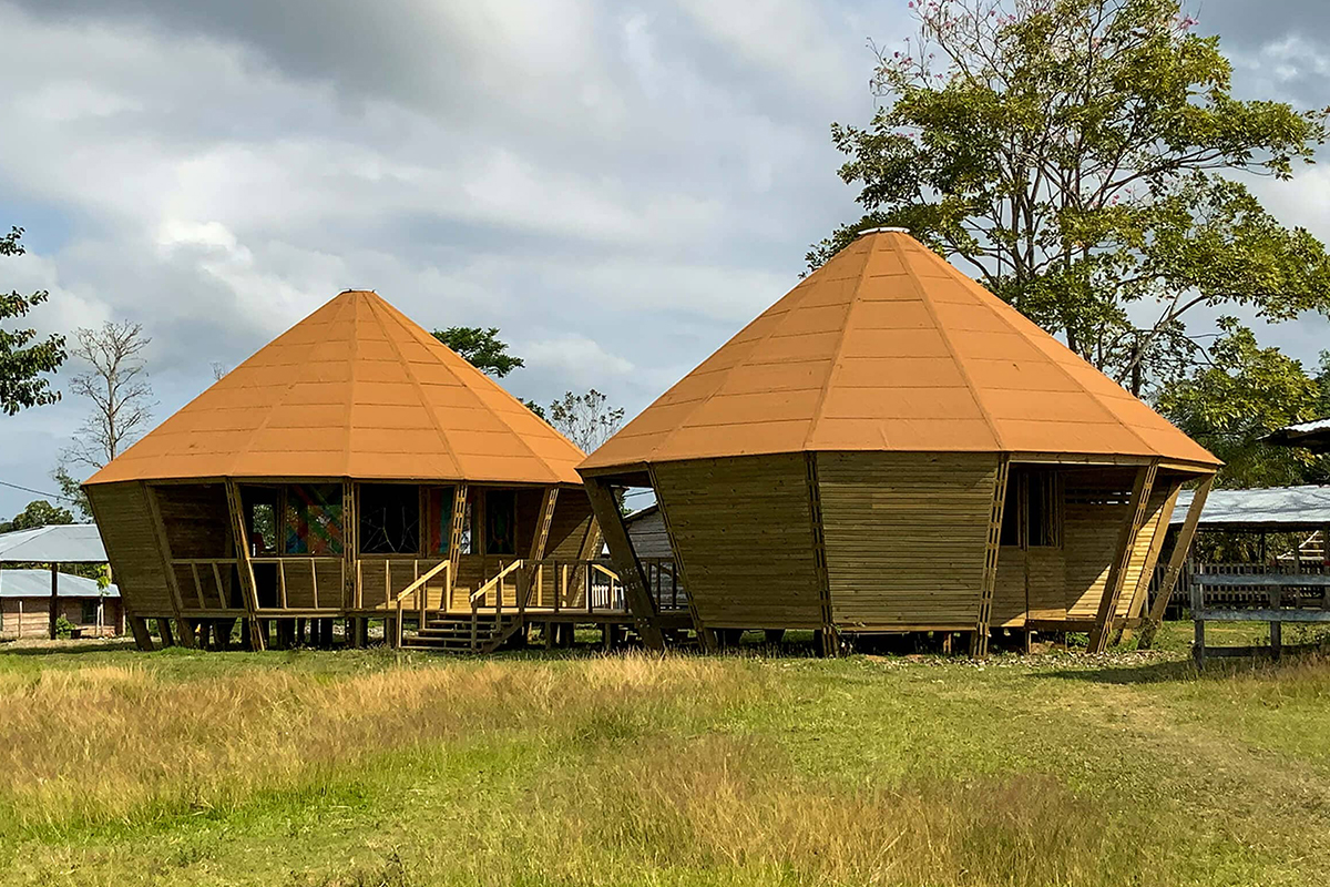 Escuelas Indígenas Embera