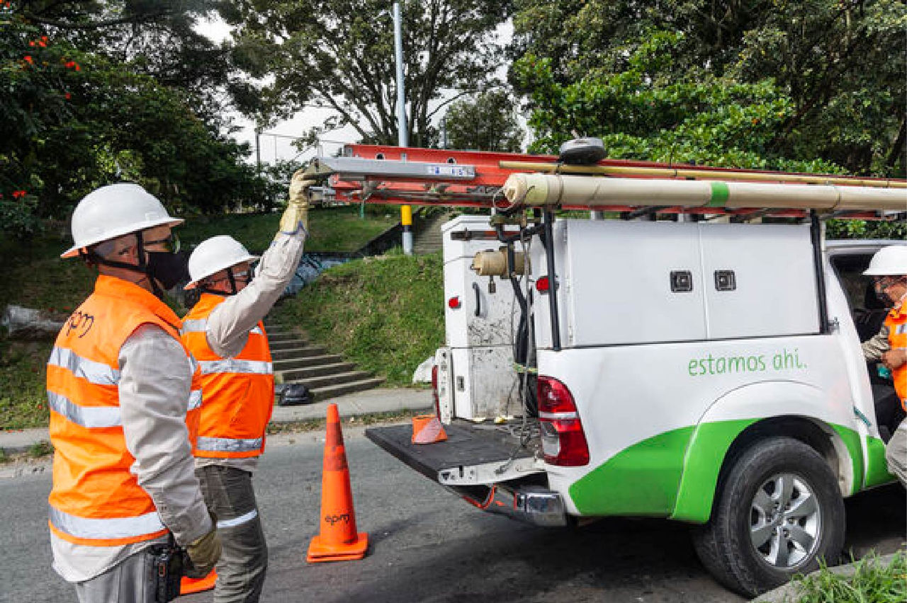 Técnicos trabajadores del Grupo EPM