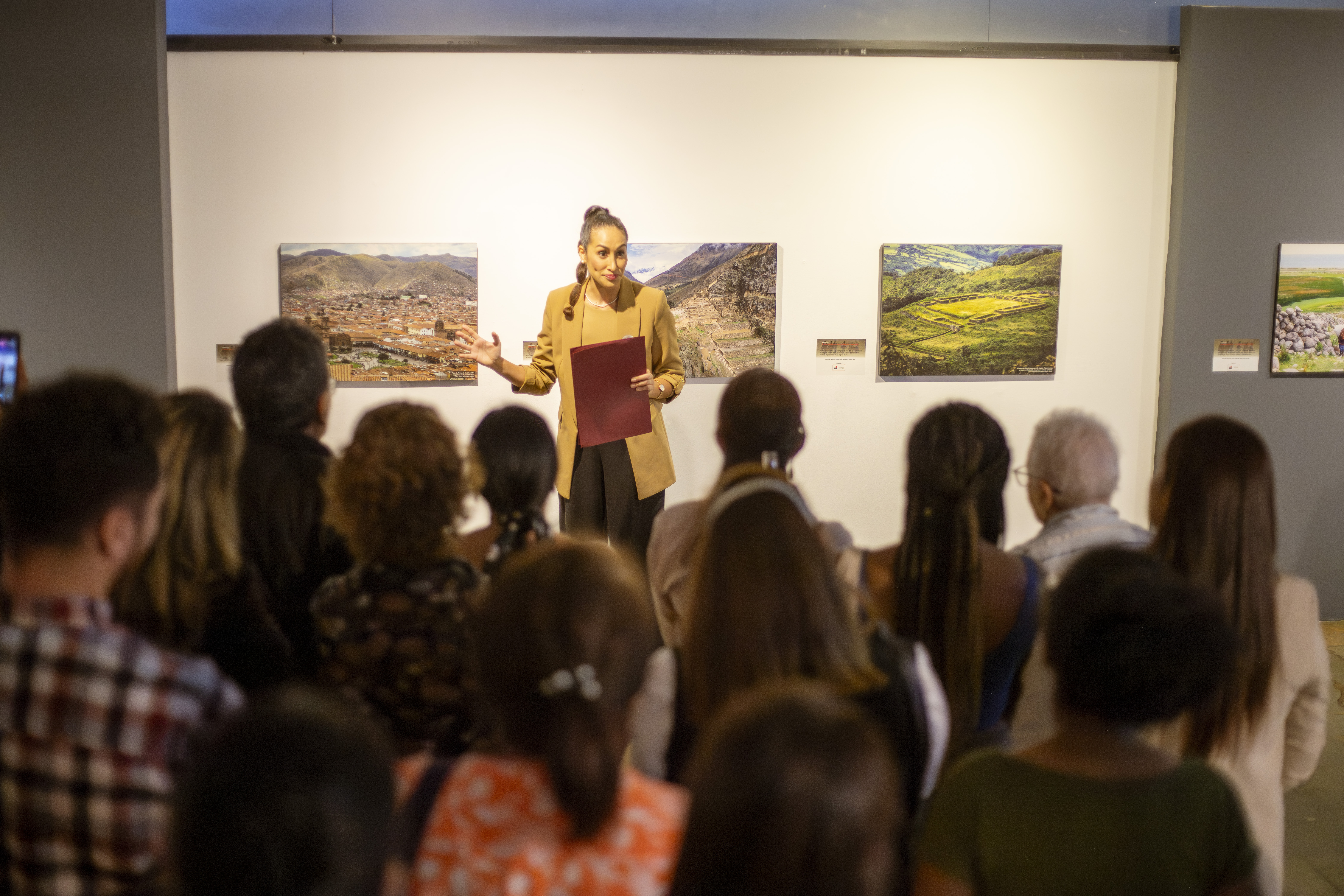 Exposición fotográfica El Gran Camino Inca. Perú: integración y diversidad